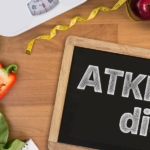 Dieta podle Atkinse staví na snížení příjmu sacharidů a stravě s vysokým podílem tuků a bílkovin. Podívejte se na její principy podrobněji.