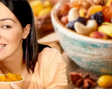 Sušené ovoce a semínka jsou v jídelníčku bohatým zdrojem důležitých vitamínů, minerálu a rovněž vlákniny. Zejména na podzim a v zimě.